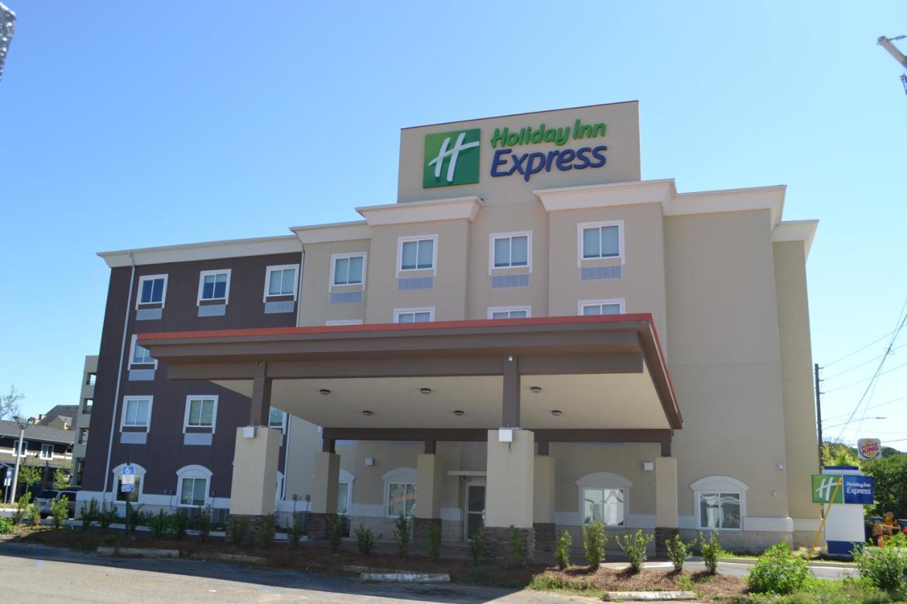 Holiday Inn Express Tallahassee-University Central By Ihg Exterior photo